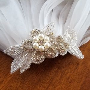 Double layer cathedral veil with beaded applique